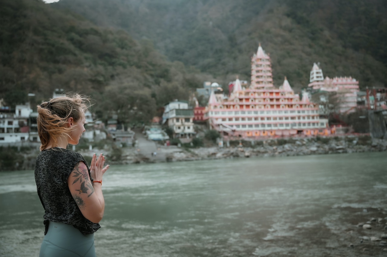 Exploring Haridwar: Famous Temples and Adventurous Activities